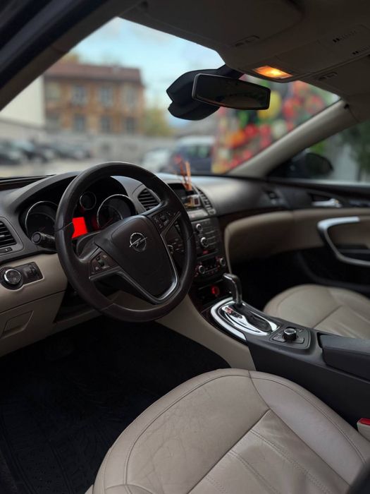 Опел инсигния 160кс