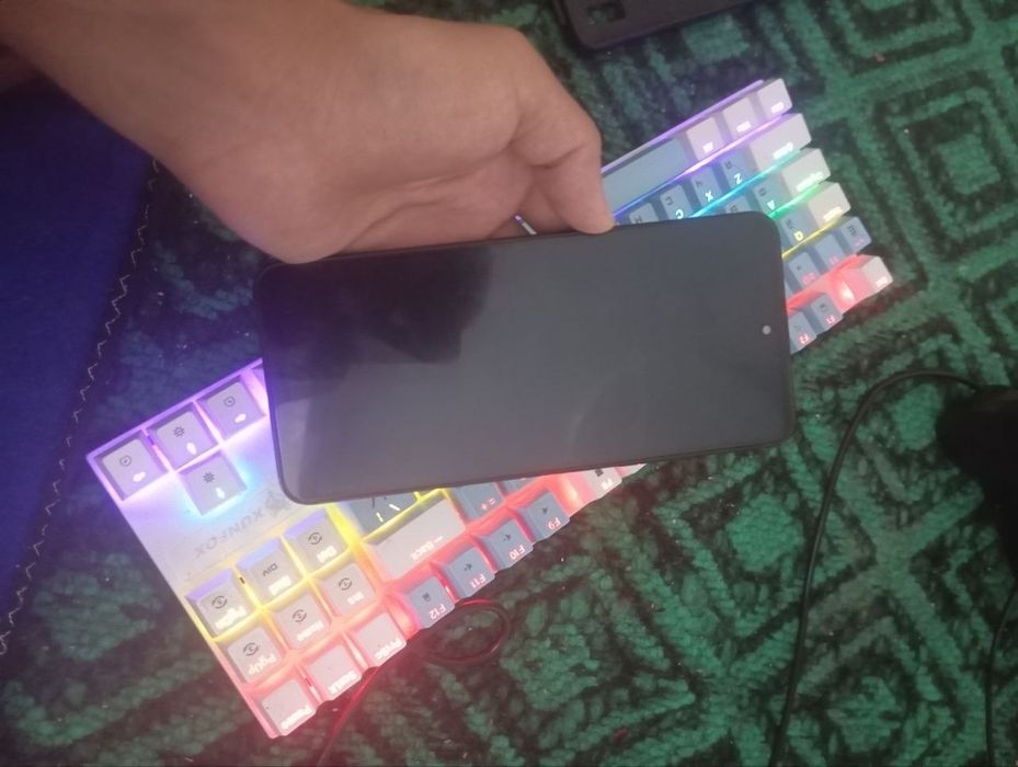 REDMI NOTE 12  6+6/128