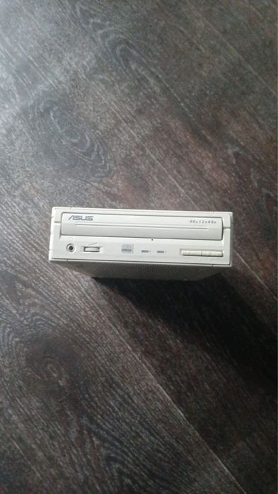 Дисковод Asus рабочий