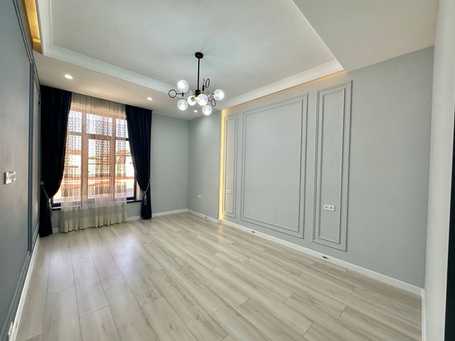 Продается 2х этажный евродом таунхаус в районе Дустлик в дол дороге