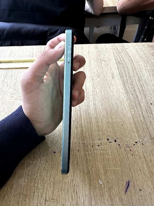 Infinix smart 8 sotiladi