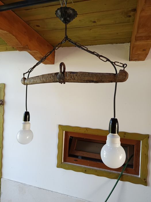 Lampa , Lustra artizanala
