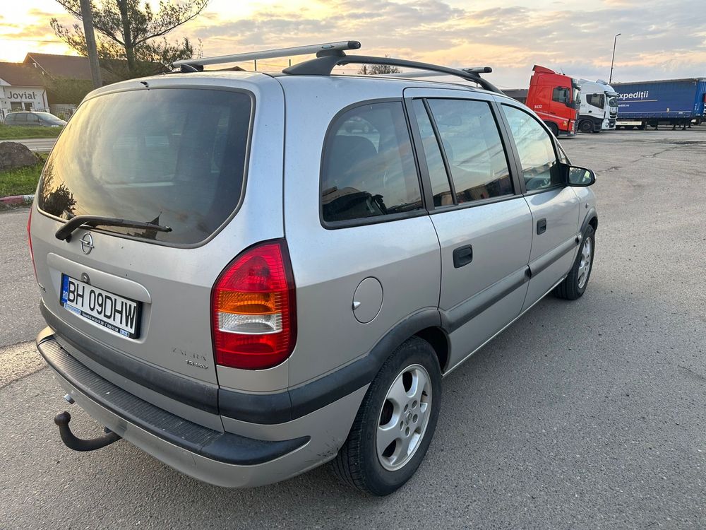 Opel Zafira 1.6 benzina 2002