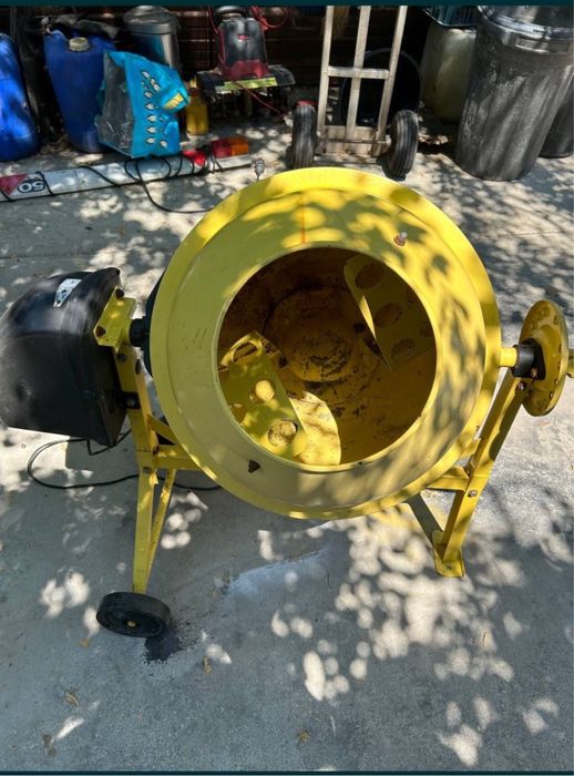 Бетонобъркачка 150 литра нова внос от Англия