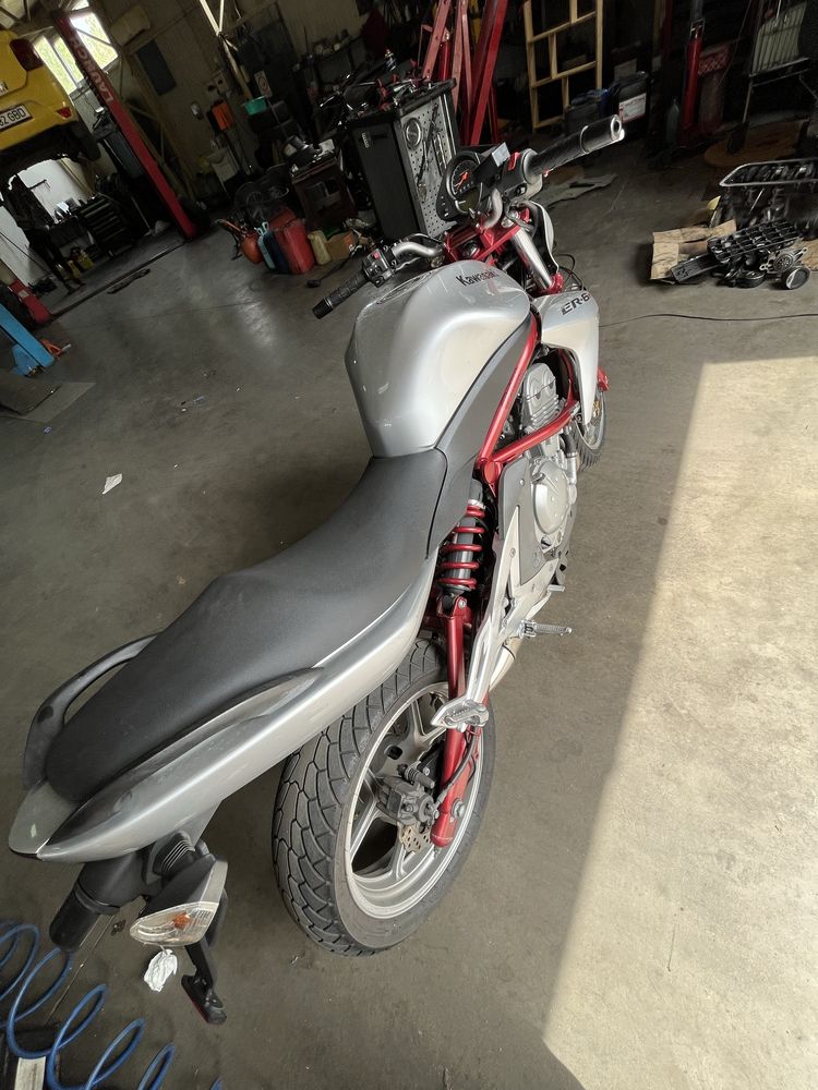 Vand Kawasaki ER-6N ABS