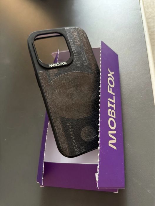 Husa noua Mobilfox, piele, neagra, pentru iPhone 15 pro