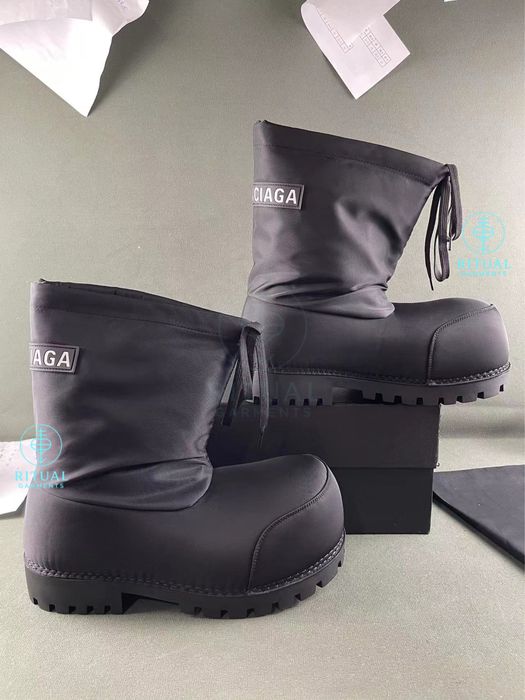 Balenciaga Alaska Low Boots