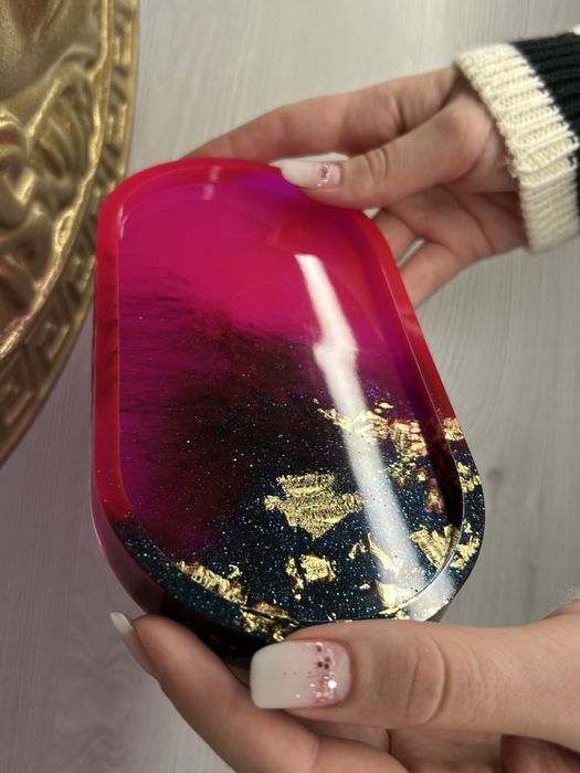 Tava decor din rasina cu foita de aur