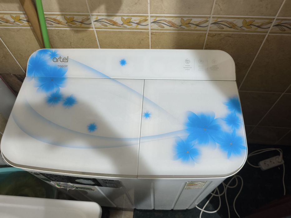 Stiralka Poluavtomat Artel TG60F
