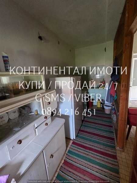 код 63023. Двуетажна тухла/бетон къща 130м2 с голям двор 900м2