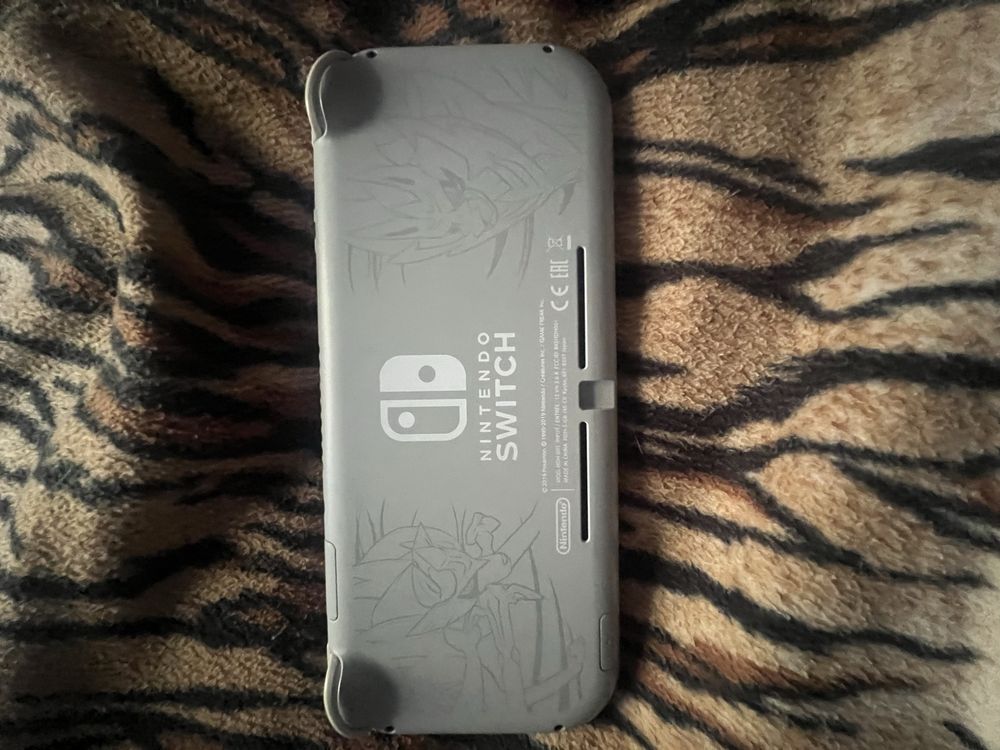 Nintendo switch lite