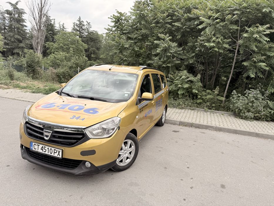 Дачиа Lodgy 2015