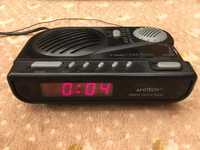 Radio cu ceas digital (ANITECH)