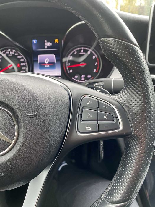 Mercedes Benz C180