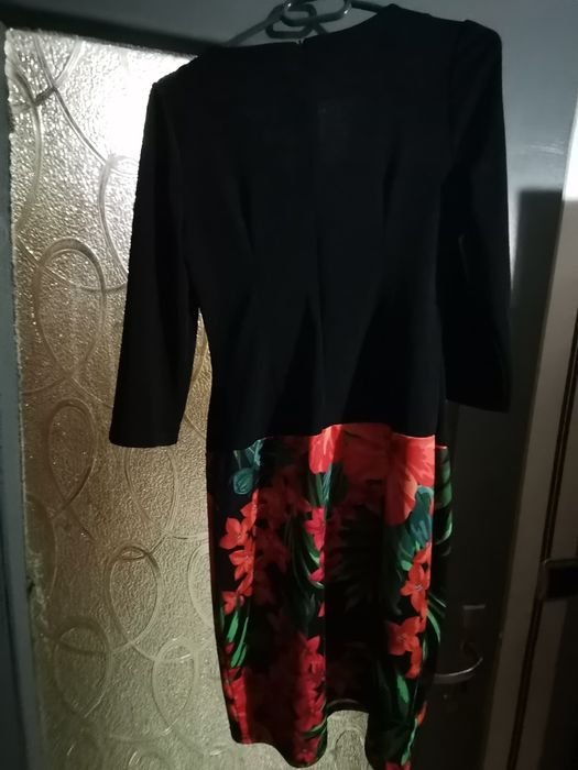 Рокли с къс и дълъг ръкав