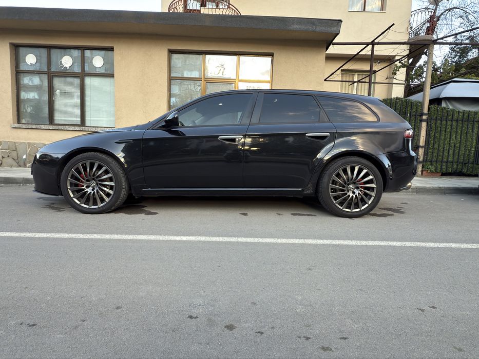 Alfa Romeo 159sw 1.9 16v 150 кс