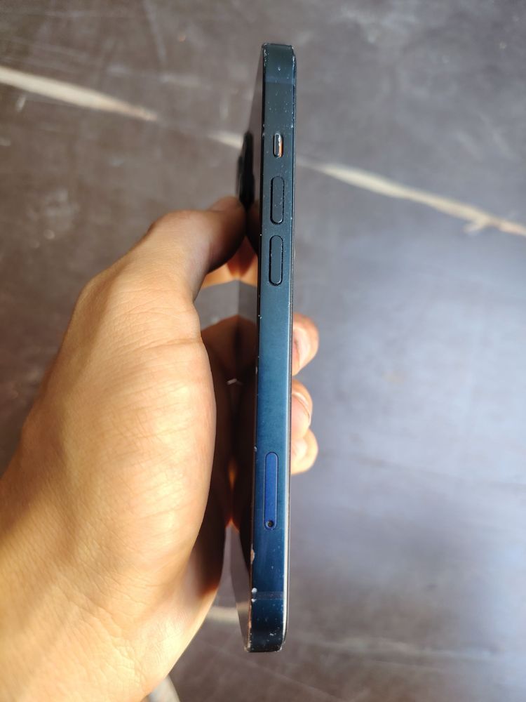 Iphone 13 - 100% midnight