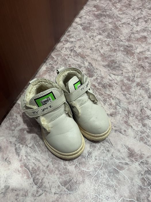 Отдам зимние вещи на девочку