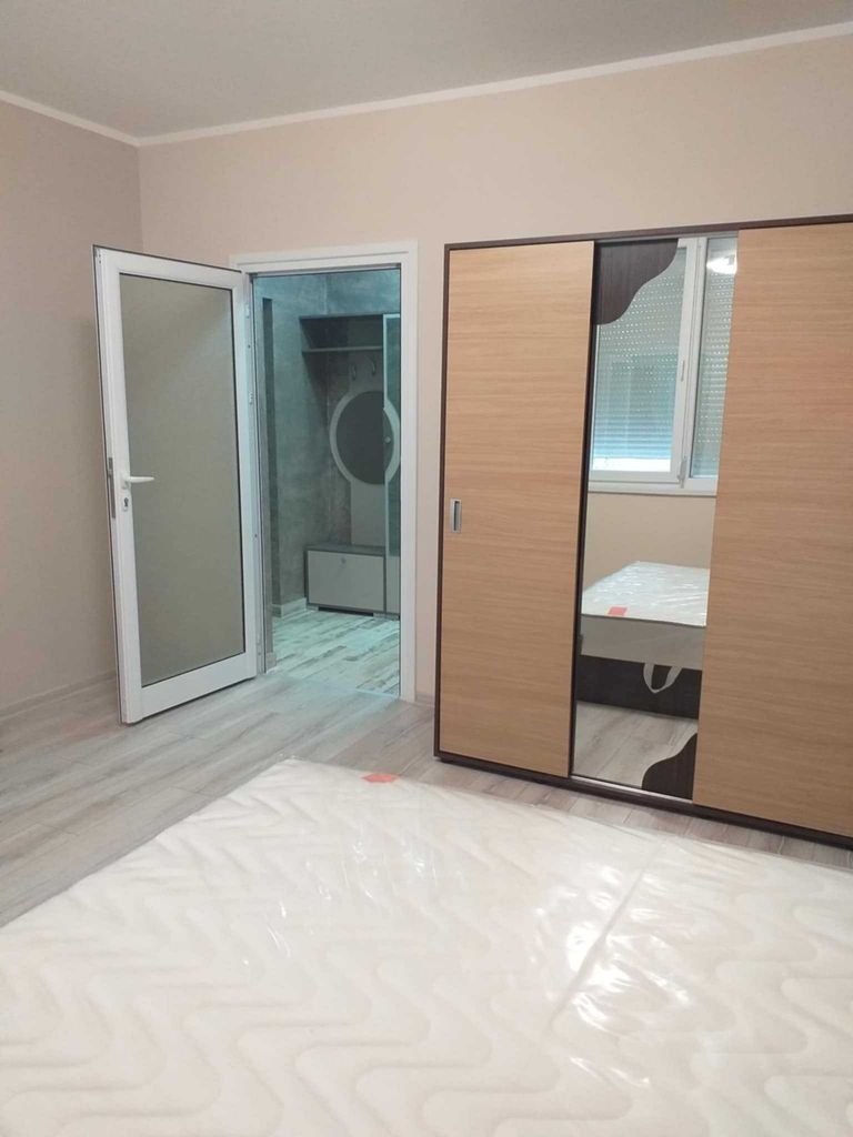 Дава се под наем Двустаен апартамент в Асеновград - 45 кв.м за 306 € - Снимка #9