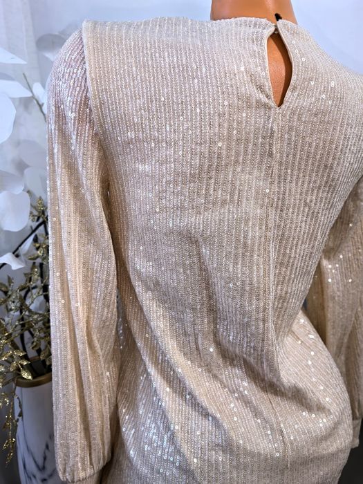 Rochie eleganta mărimea XS nouă