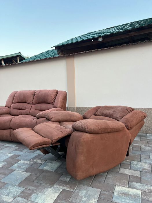 Canapea 2 locuri și fotoliu cu recliner