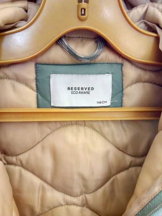 Топло детско яке RESERVED, унисекс, размер 146-152, 10-11г., с подарък