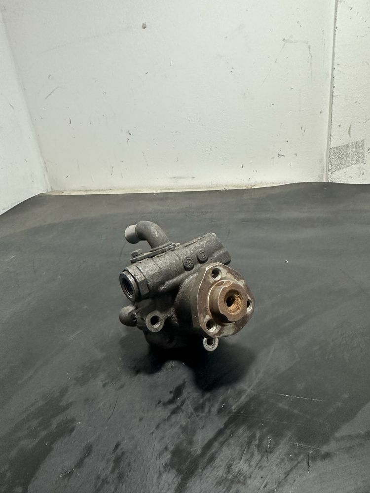 Pompa servo servodirectie Seat ibiza toledo 1.6 benzina 1.4 benzina
