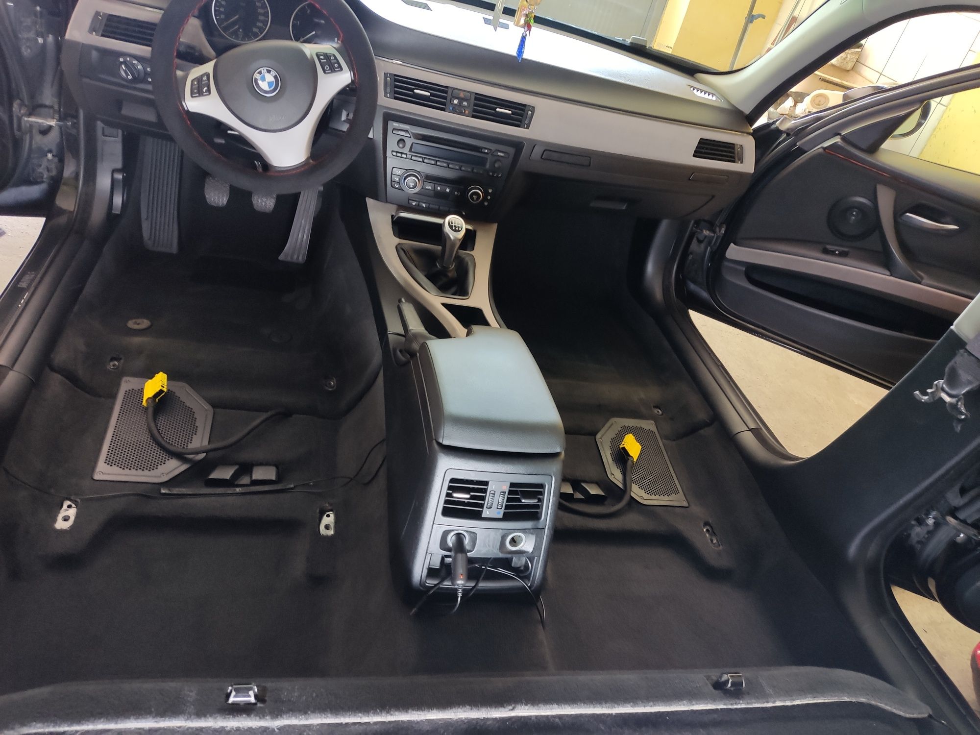 BMW  E91  2007 година