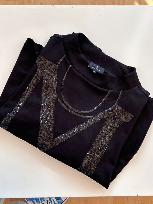 Елегантна хубава блуза с красиво деколте Monari Italy