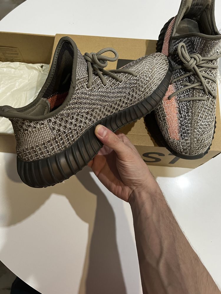 Yeezy 350 Ash Stone 43 1/3 Originali Urgent!!!