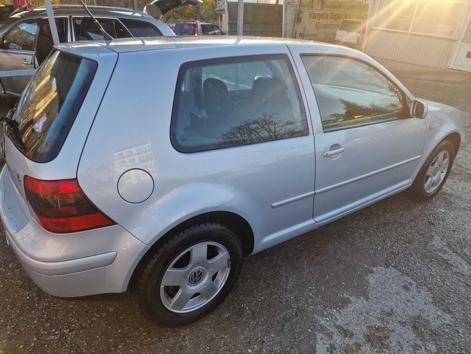 Volkswagen Golf 4 1.6i