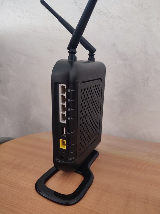 Router Double N+ Wireless

Model: F6D6230-4 v1