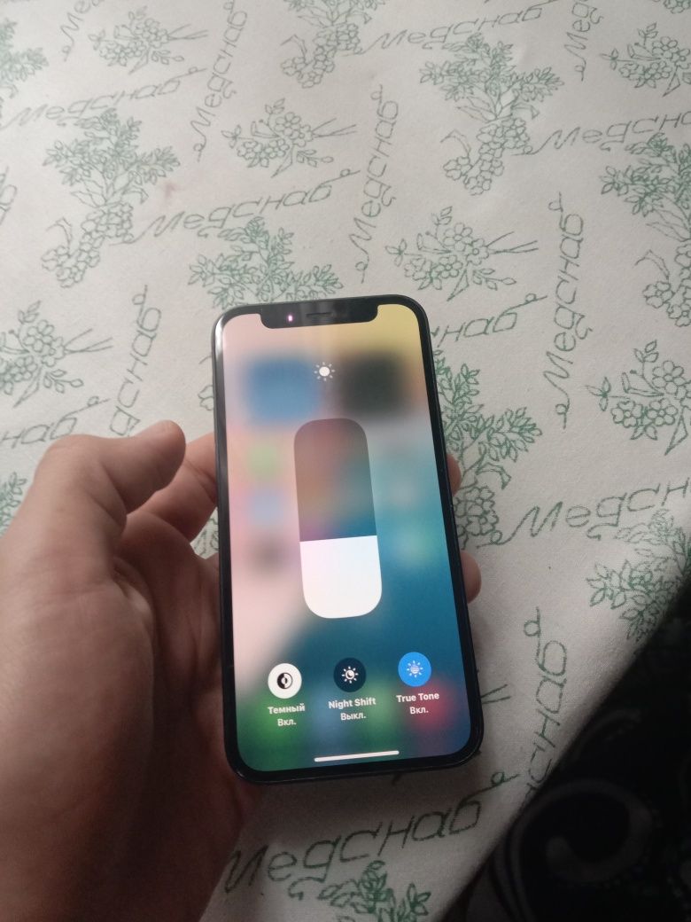 Iphone 12 mini ideal holatda