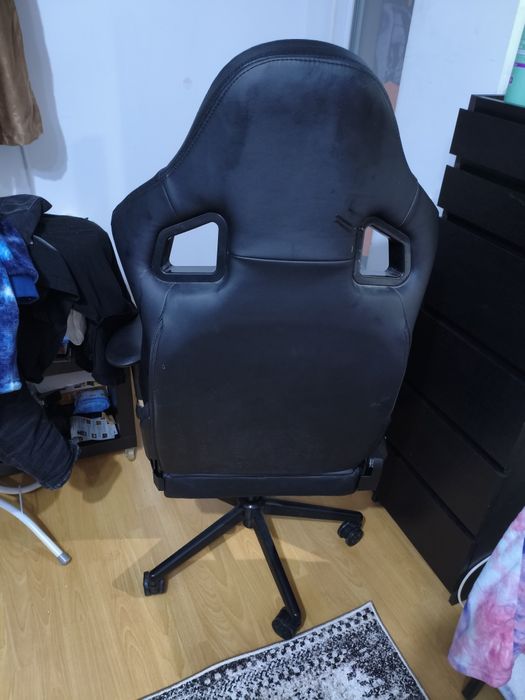 Scaun gaming Gamdias - negociabil