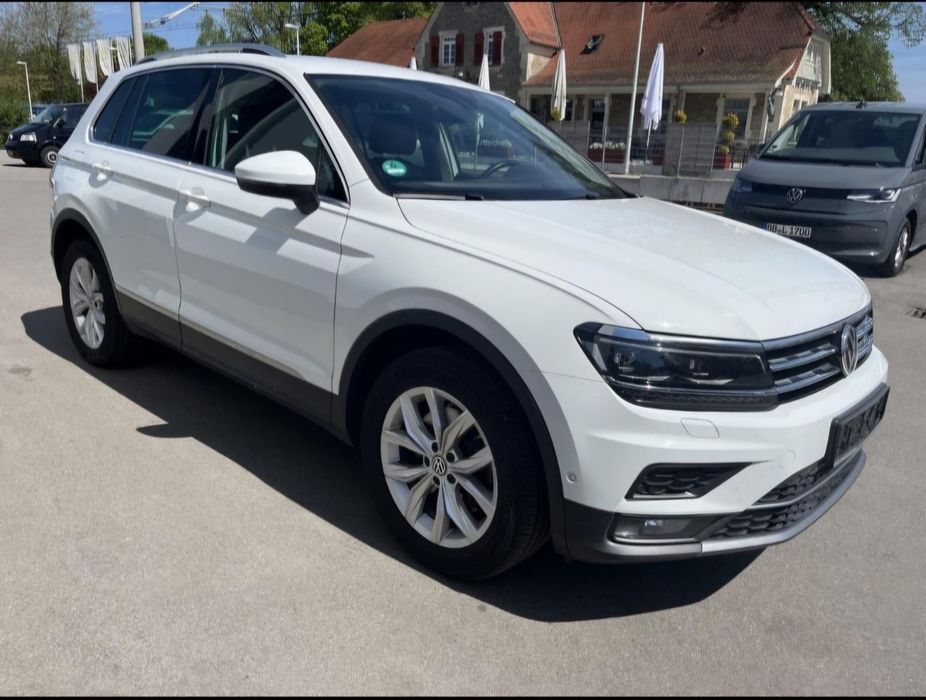 Volkswagen Tiguan Highline 4 motion SCR