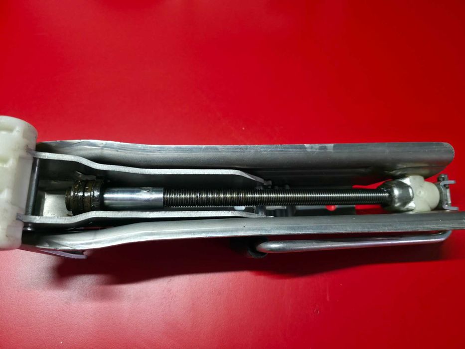 Cric Auto OEM Audi Aluminiu 1 Punct AUDI A3 A4 A5 A6 VW SKODA SEAT