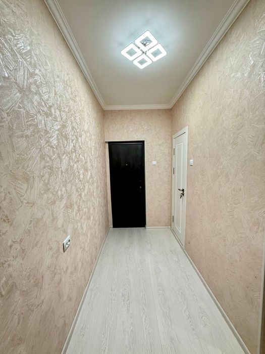 Юнусабад 9 квартал. Продается квартира 1/1/5