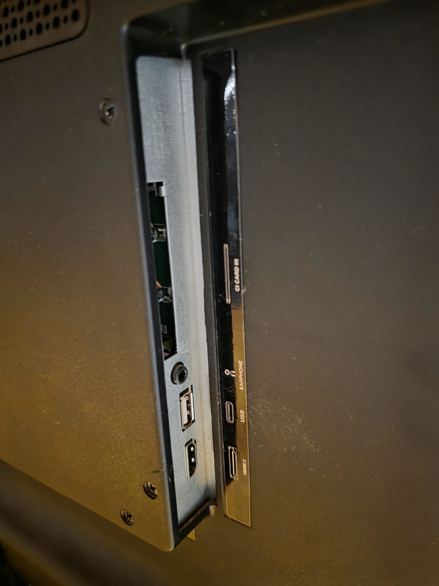 Blaupunkt 23" LED HD TV DVD player