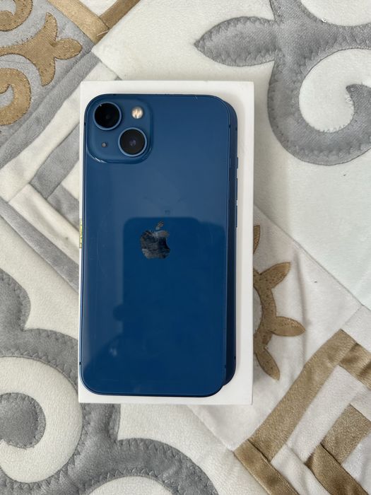 Продам айфон 13 в хорошем состаяние