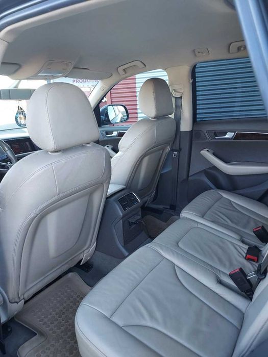 AUDI Q5 SLINE manuala