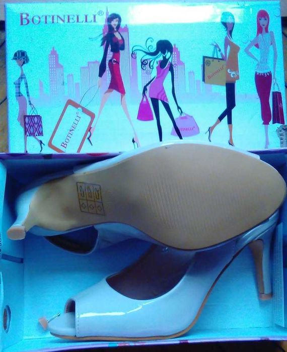 Sandale noi, lăcuite, marca Botinelli