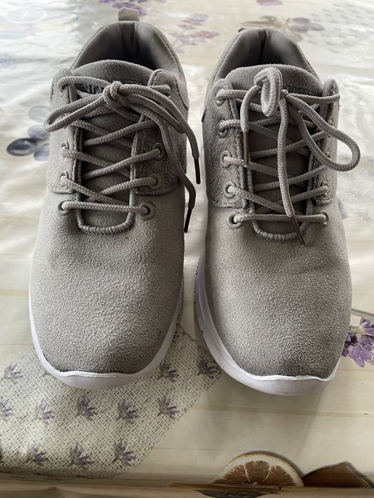 Дамски маратонки