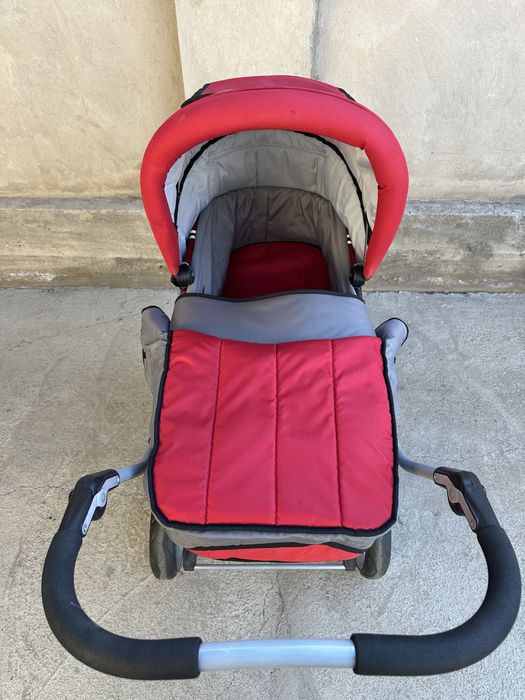 Продам детскую коляску 2в1