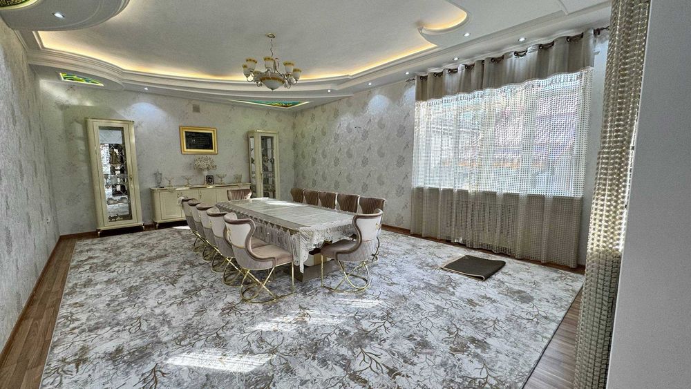 ПРОДАЕТСЯ ДОМ Ор.р: Российское посольство  6,8 Соток 8 Комната