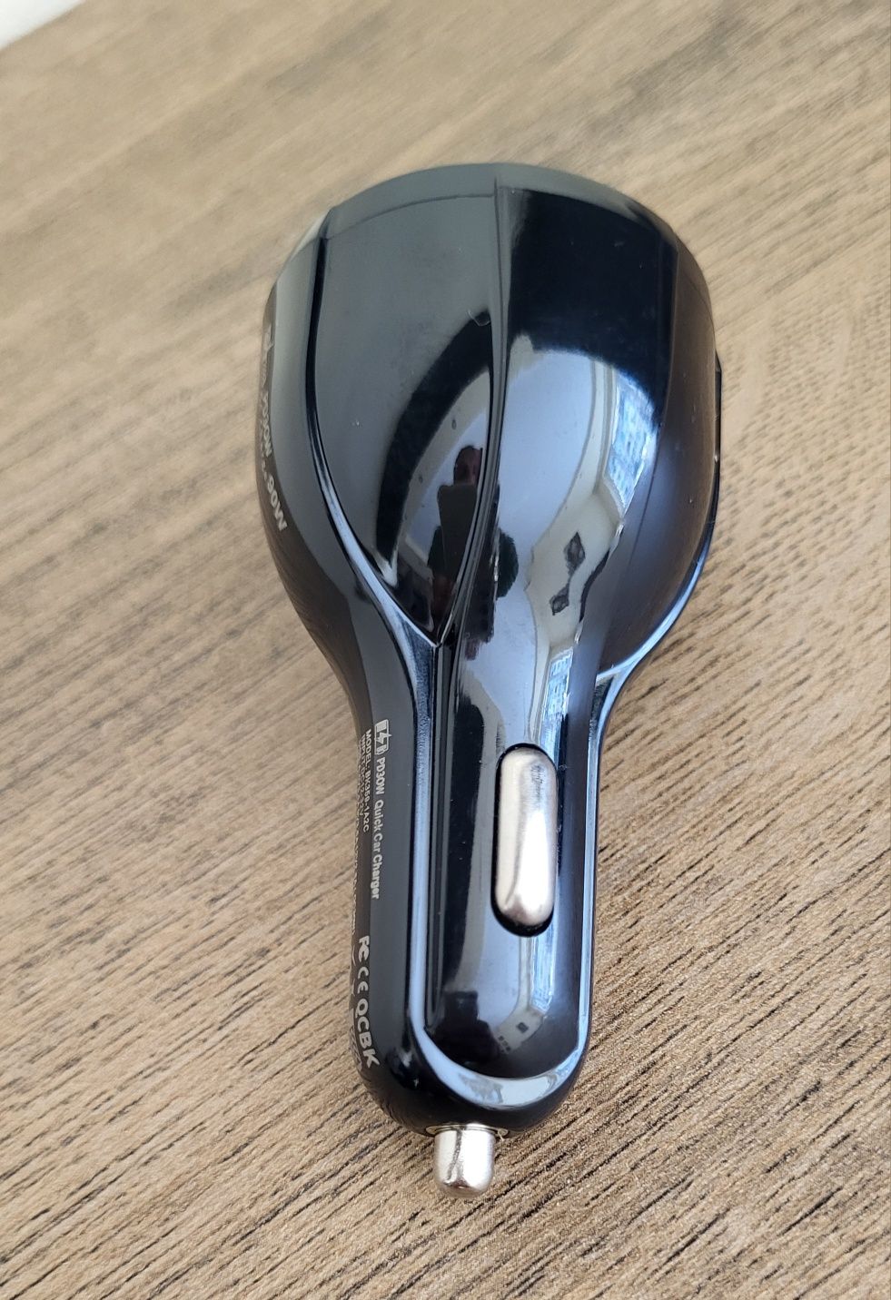 Бързо зарядно за телефон за кола USB-C