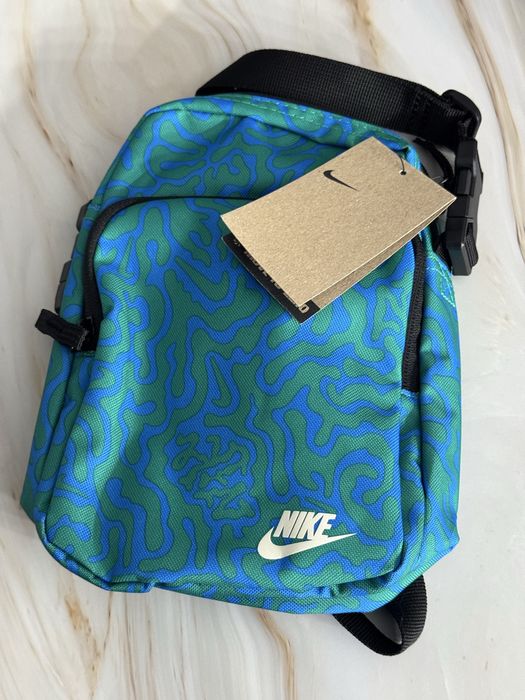 Мъжки тениски(L) и аксесоари