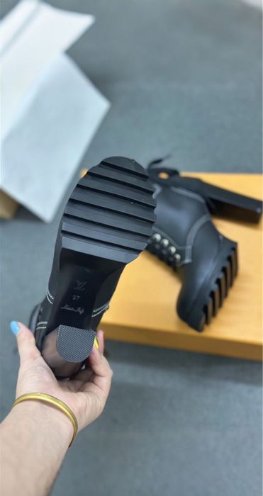 Дамски боти Louis Vuitton