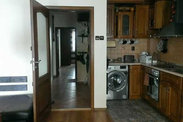 Дава се под наем Двустаен апартамент в Бургас, Възраждане - 68 кв.м за 300 € - Снимка #5