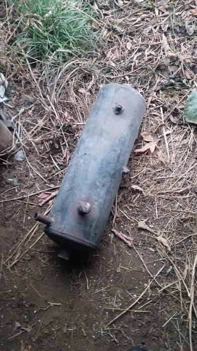 Продам расширительный бачок