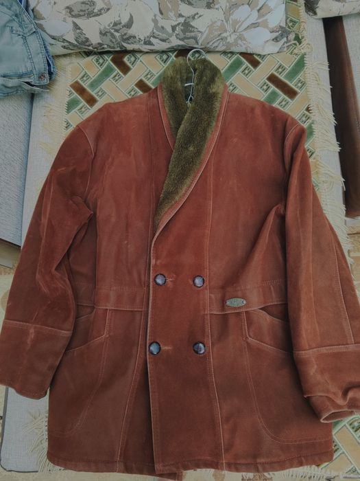 Продам натуральную мужскую  дублёнку, Европа